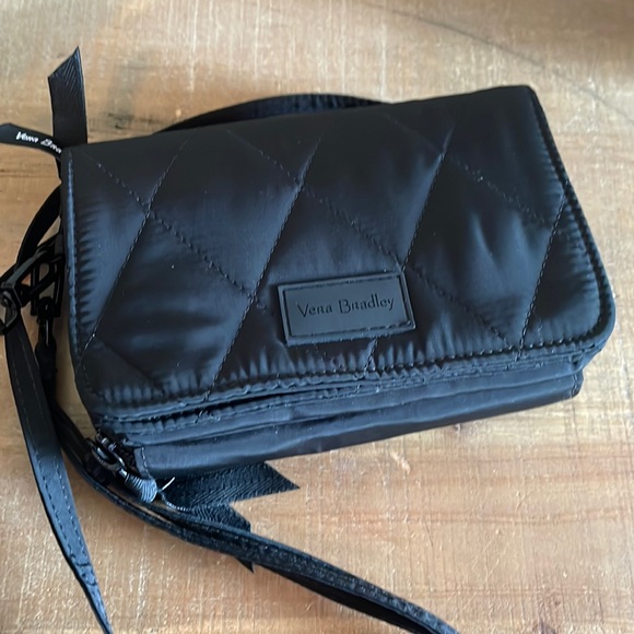 Vera Bradley Handbags - Vera Bradley Black Crossbody